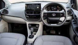 
										Tata Tiago full									